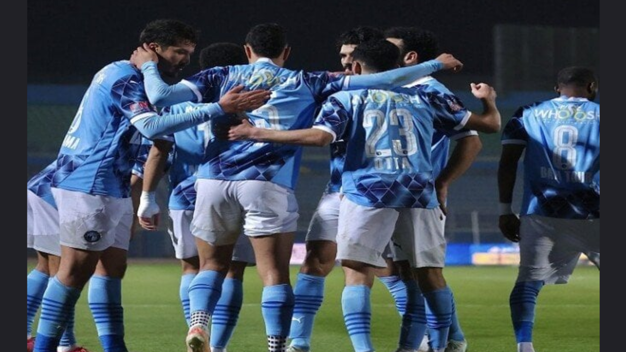 مواجهة قوية بين الأهلي وبيراميدز التشكيل المتوقع للفريق السماوي في الدوري المصري 2025 10 مواجهة قوية بين الأهلي وبيراميدز التشكيل المتوقع للفريق السماوي في الدوري المصري 2025