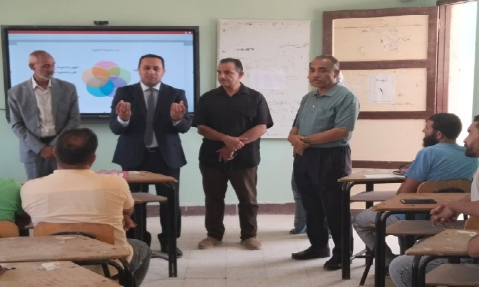 بدء دورة تدريبية لمعلمي اللغة العربية والعلوم في طامية بالفيوم
