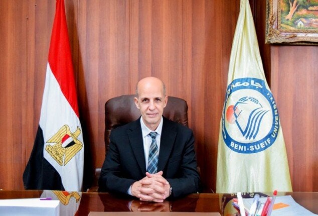 تجديد وتعيين 18 مديراً في جامعة بني سويف: قرارات رئيس الجامعة تتصدر المشهد
