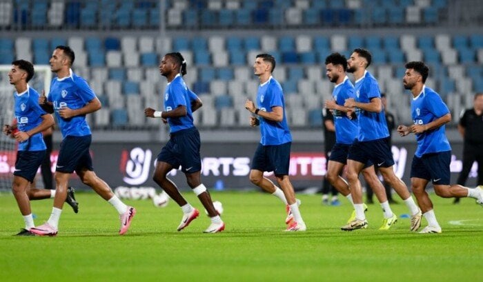 تحضيرات مكثفة للاعبي الزمالك قبل قمة المقاولون العرب