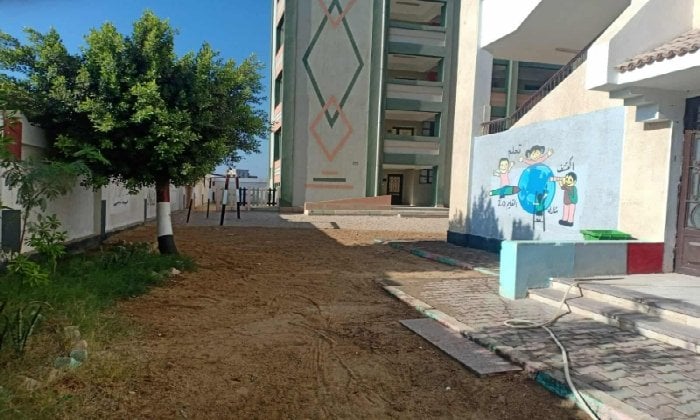 ثورة الألوان: مدرسة الفيوم تطلق الزي الموحد بأسعار منافسة