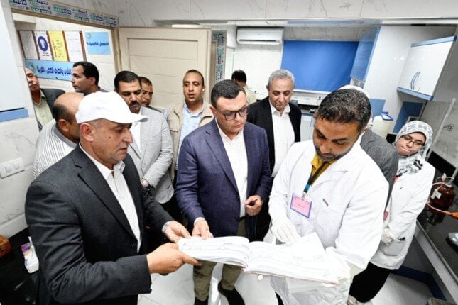جولة وزير الإسكان ومحافظ الغربية في مشاريع مياه الشرب والصرف الصحي بزفتى