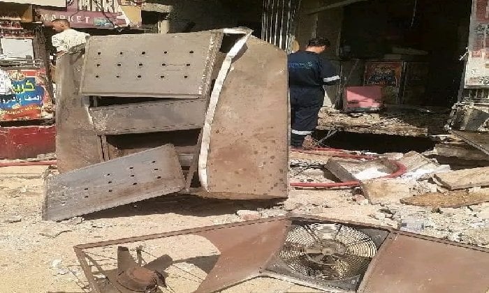 حريق مدمر في مطعم الزقازيق نتيجة انفجار أسطوانة غاز: السيطرة على الوضع والسلطات في الموقع