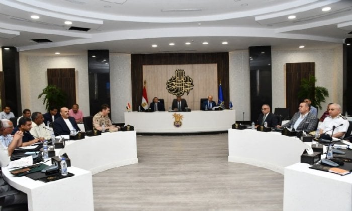حماية حقوق الجميع: موقف محافظ أسوان من قانون الإيجار القديم