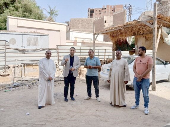 زيارة تفقدية لوكيل وزارة الصحة لمستشفى رمد قنا قيد الإنشاء