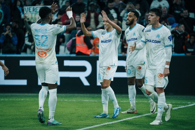 صدام القمة: مارسيليا يتحدى باريس في الدوري الفرنسي