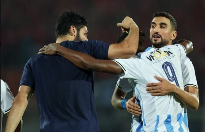 فوز بيراميدز على الأهلي في الشوط الأول بهدف الكرتي – ملخص الفيديو