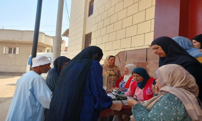 قافلة صحية مجانية: خدمات طبية لـ 600 مواطن في البحيرة