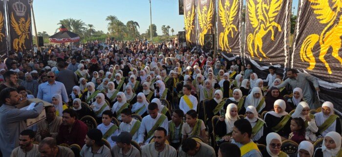 قرية أبو بشت تكرم 1120 حافظاً للقرآن برحلات عمرة ومكافآت مالية