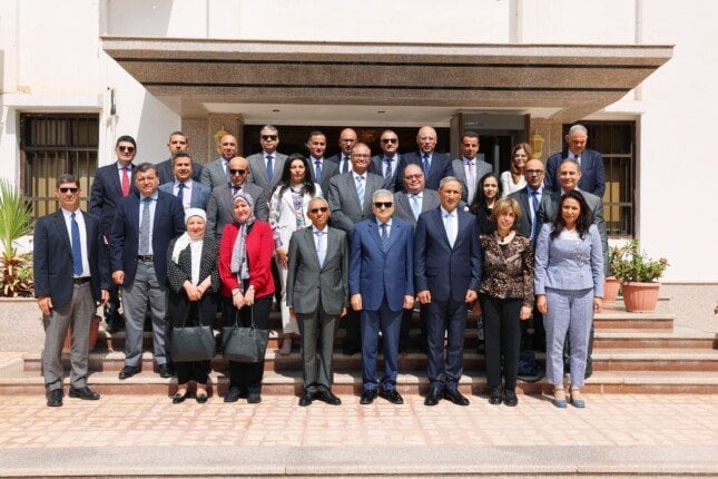 قناة السويس: المرونة في مواجهة التحديات الأمنية