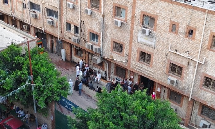 كارثة شاطئ أبو تلات: 6 غرقى و26 مصابًا في حادث مؤلم بالعجمي
