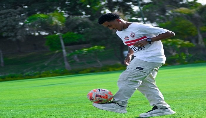 لاعبو الزمالك يرحبون بحفاوة بالبرازيلي خوان بيزيرا