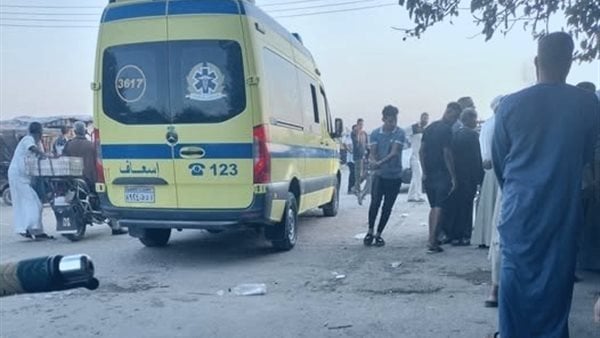 مأساة على الطريق: وفاة أب وإصابة نجله في حادث تصادم بالمنوفية