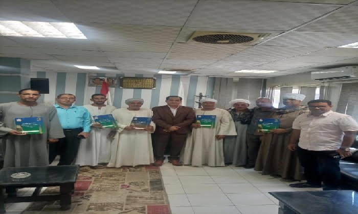 متابعة محافظ سوهاج لجهود تقنين أراضي الدولة