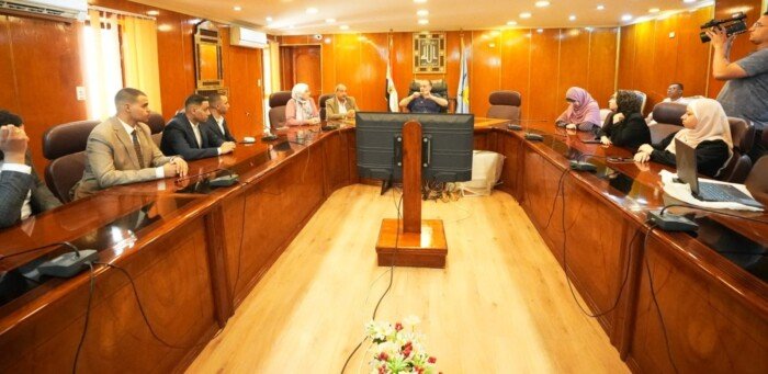 محافظ أسيوط يدعم خريجي الهندسة في تحويل أفكارهم إلى مشاريع تنموية