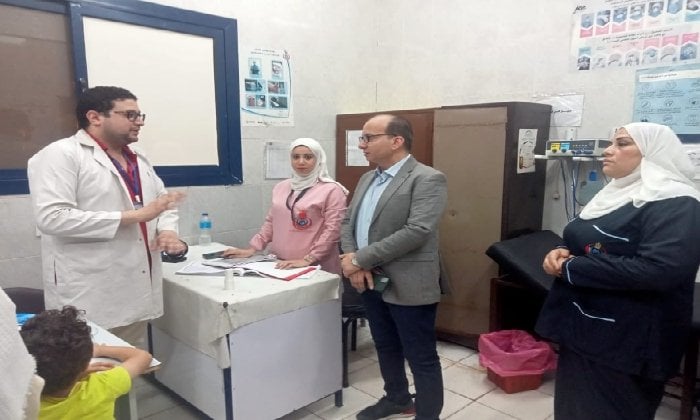 محافظ الدقهلية يحيل مدير مستشفى الجلدية للتحقيق بسبب تقصيره في العمل