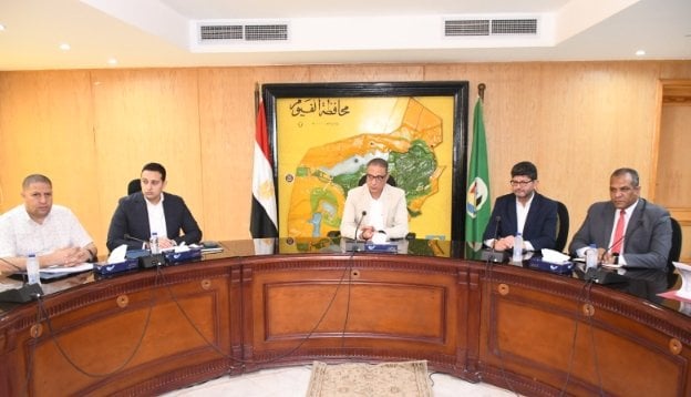 محافظ الفيوم ومجلس الوزراء يراقبان تقدم مشاريع حياة كريمة