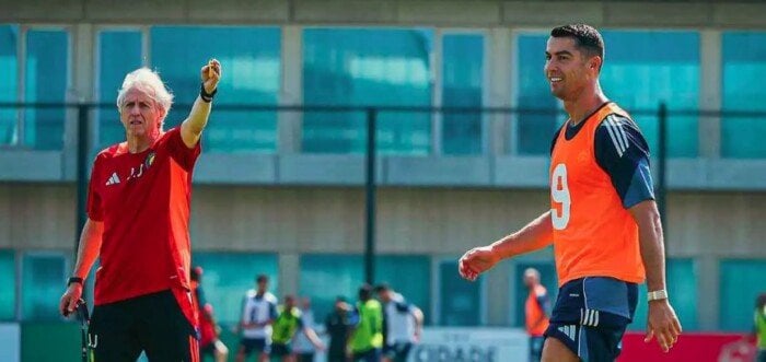 مدرب النصر ينبه عشاق الكرة: ترقبوا عرض رونالدو في السوبر السعودي!