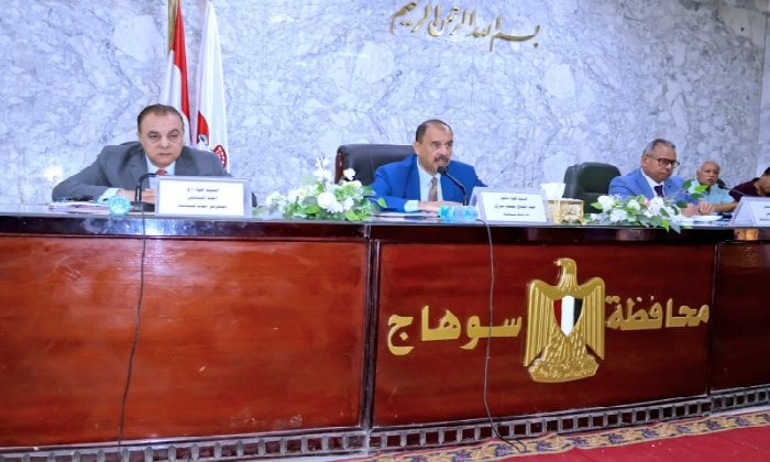 مهلة 45 يومًا لتقييم عقارات الإيجار القديم برئاسة محافظ سوهاج
