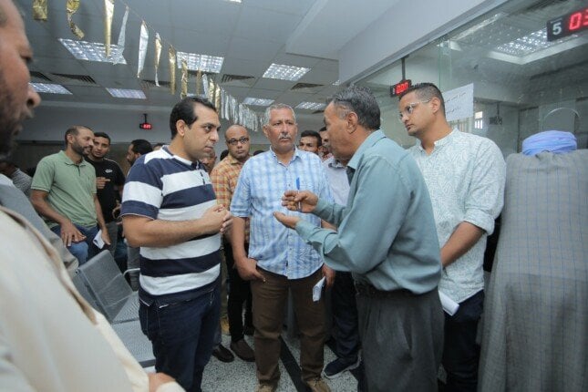 نائب محافظ قنا يستعرض مشروعات التنمية في أبوتشت