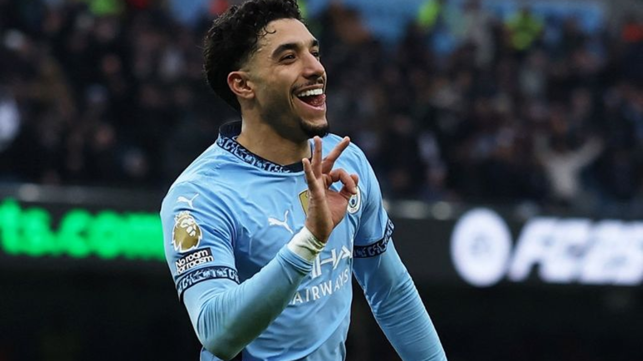 توتنهام يطرق باب مانشستر سيتي للتعاقد مع مرموش ورد حاسم من السماوي 8 توتنهام يطرق باب مانشستر سيتي للتعاقد مع مرموش ورد حاسم من السماوي