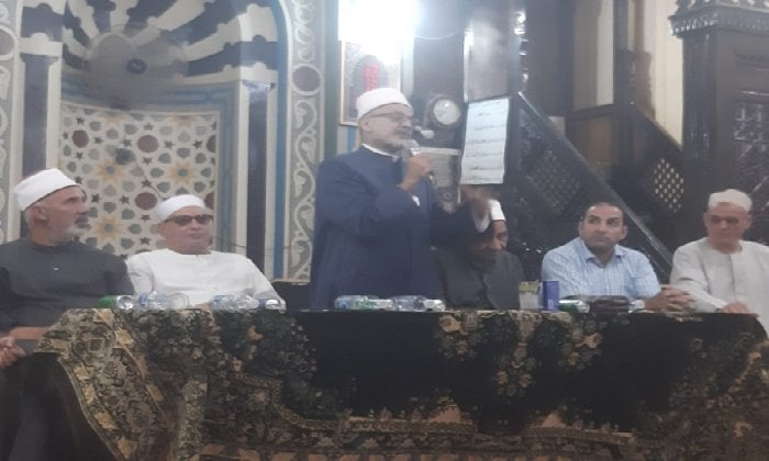 نحو سعادة دائمة: خريجو الأزهر وتطبيق العمل الصالح