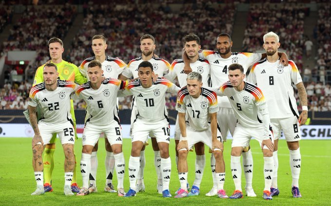 هيتسفيلد يوضح سبب انسحابه من تدريب المنتخب الألماني في 2004