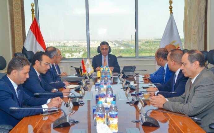 وزير التموين ينفي إلغاء معارض أهلا مدارس ويعلن الانطلاق في 1 سبتمبر