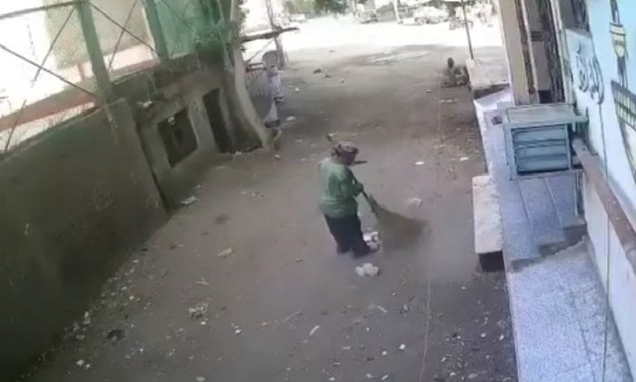 وفاة مأساوية لعامل نظافة في الشرقية أثناء أداء واجبه