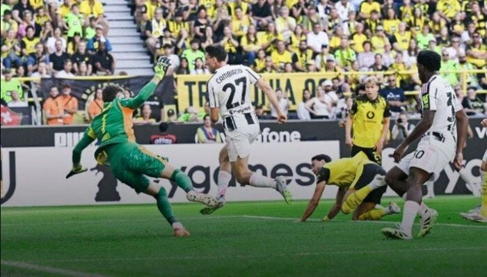 يوفنتوس يتفوق على دورتموند في مباراة ودية قبل انطلاق الموسم