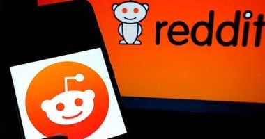 منصة Reddit تطلق تجربة جديدة لقراءة المقالات مباشرة من التطبيق