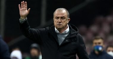 فاتح تريم يصبح أبرز الخيارات لتدريب الأهلي وسط ترددات الجماهير