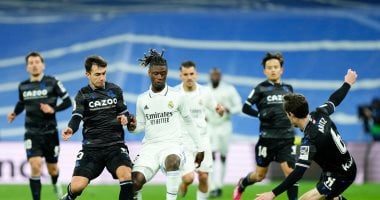 سوسيداد يتأهب لمواجهة ريال مدريد في صراع الدوري الإسباني القوي