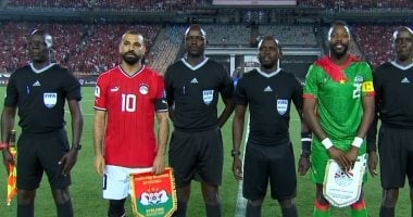 منتخب بوركينا فاسو ينطلق إلى مواجهة مصر بتشكيلة محترفين قوية