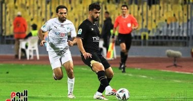 الزمالك يواجه المصرى في قمة مثيرة بالدوري المصري اليوم