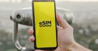 كل ما تحتاج معرفته عن تقنية eSIM ومقارنتها ببطاقة SIM التقليدية