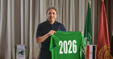 الكوكي يزيد من شدة التدريبات للاعبي المصري تحضيرا لمواجهة الزمالك بالدوري