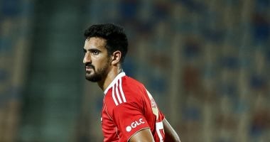 الأهلي يجري الفحوصات الطبية لبن رمضان وبيكهام قبل مواجهة حرس الحدود