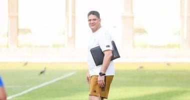 أيمن الرمادي يتصدى للتحديات الهجومية في البنك الأهلي قبل انطلاق الدوري