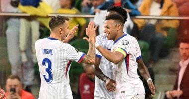 عودة فلوريان توفان إلى منتخب فرنسا بعد غياب طويل بسبب باركولا المصاب 5 عودة فلوريان توفان إلى منتخب فرنسا بعد غياب طويل بسبب باركولا المصاب