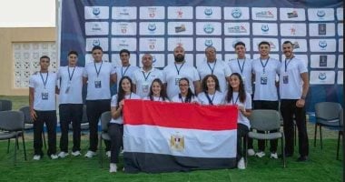 فراعات السباحة بالزعانف يحققون 30 ميدالية في البطولة بتونس