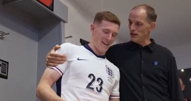 توخيل يمنح إليوت القبعة الإنجليزية بعد أول ظهور رسمي أمام أندورا