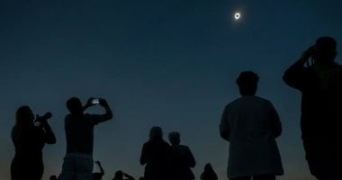 تعرف على كيفية تصوير خسوف القمر الليلة مع خطوات بسيطة وسهلة 5 تعرف على كيفية تصوير خسوف القمر الليلة مع خطوات بسيطة وسهلة