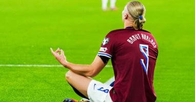 هالاند يقود النرويج لفوز ساحق بتسجيله أربعة أهداف في 41 دقيقة