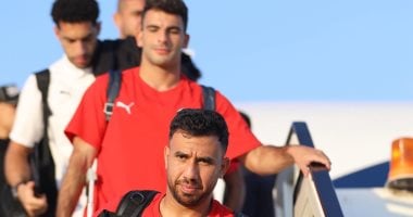 وصول بعثة منتخب مصر إلى القاهرة عقب التعادل مع بوركينا فاسو صور