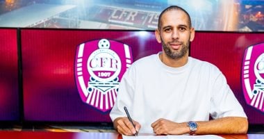 كلوج الروماني يوقع عقدا جديدا مع النجم الجزائري إسلام سليماني