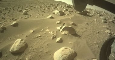 ناسا تكشف عن أدلة محتملة لوجود حياة سابقة في صخور المريخ