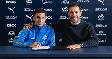 مانشستر سيتي يعلن تمديد عقد ريكو لويس حتى عام 2030 في خطوة مفاجئة