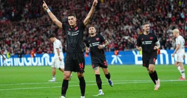 باير ليفركوزن يفتتح مسلسل انتصاراته في الدوري الألماني بثلاثة أهداف في شباك فرانكفورت