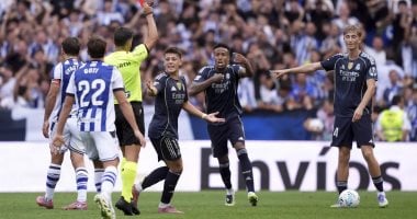 ريال مدريد يقدم استئنافاً ضد طرد هويسن في مواجهة سوسيداد بالدوري الإسباني